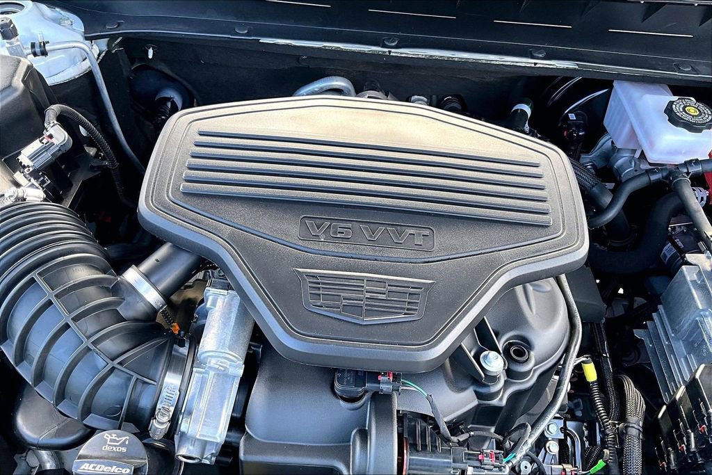Certified 2024 Cadillac XT6 Premium Luxury FWD image 32