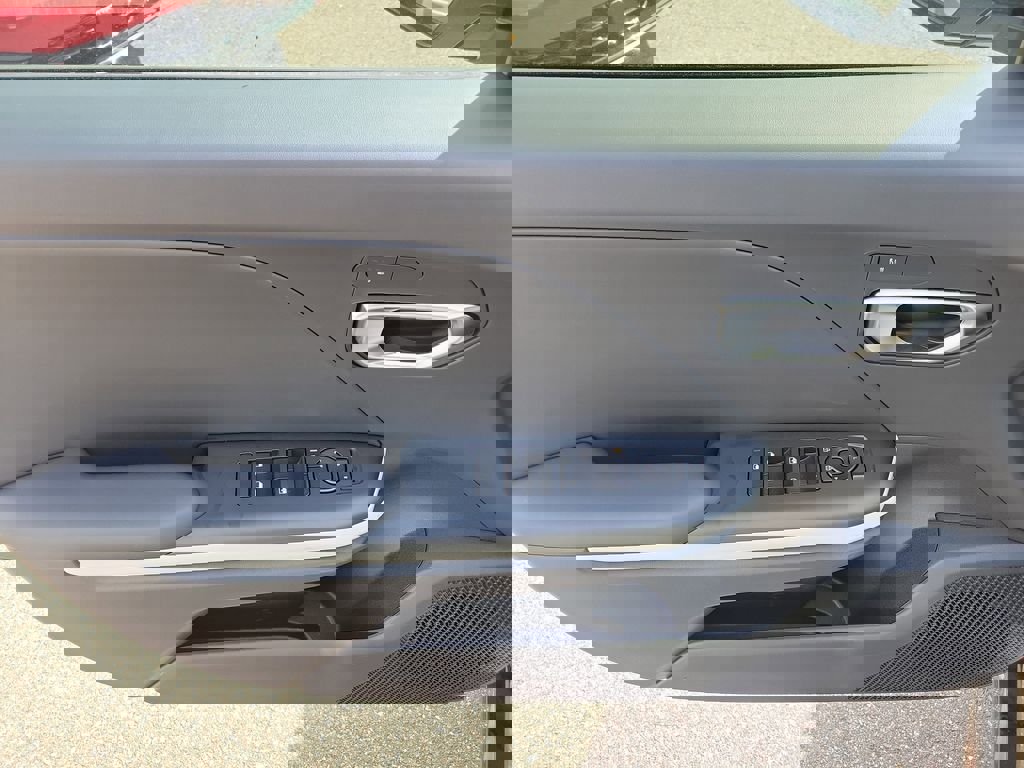 New 2026 Kia K4 GT-Line image 18