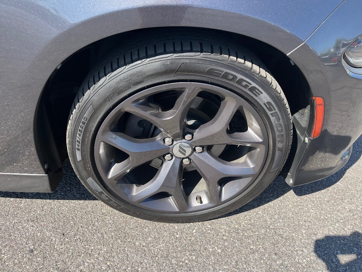 Used 2019 Dodge Charger R/T RWD image 19