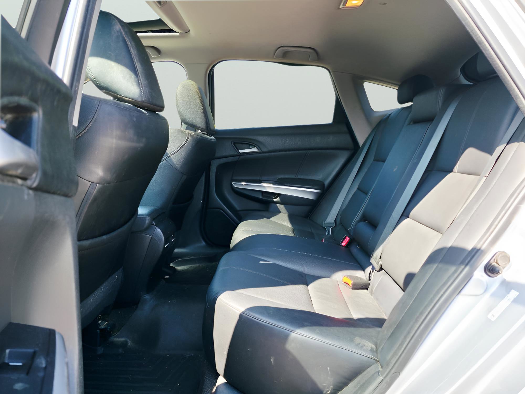 Used 2013 Honda Crosstour EX-L image 9