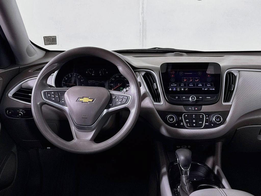Used 2023 Chevrolet Malibu LT FWD image 10