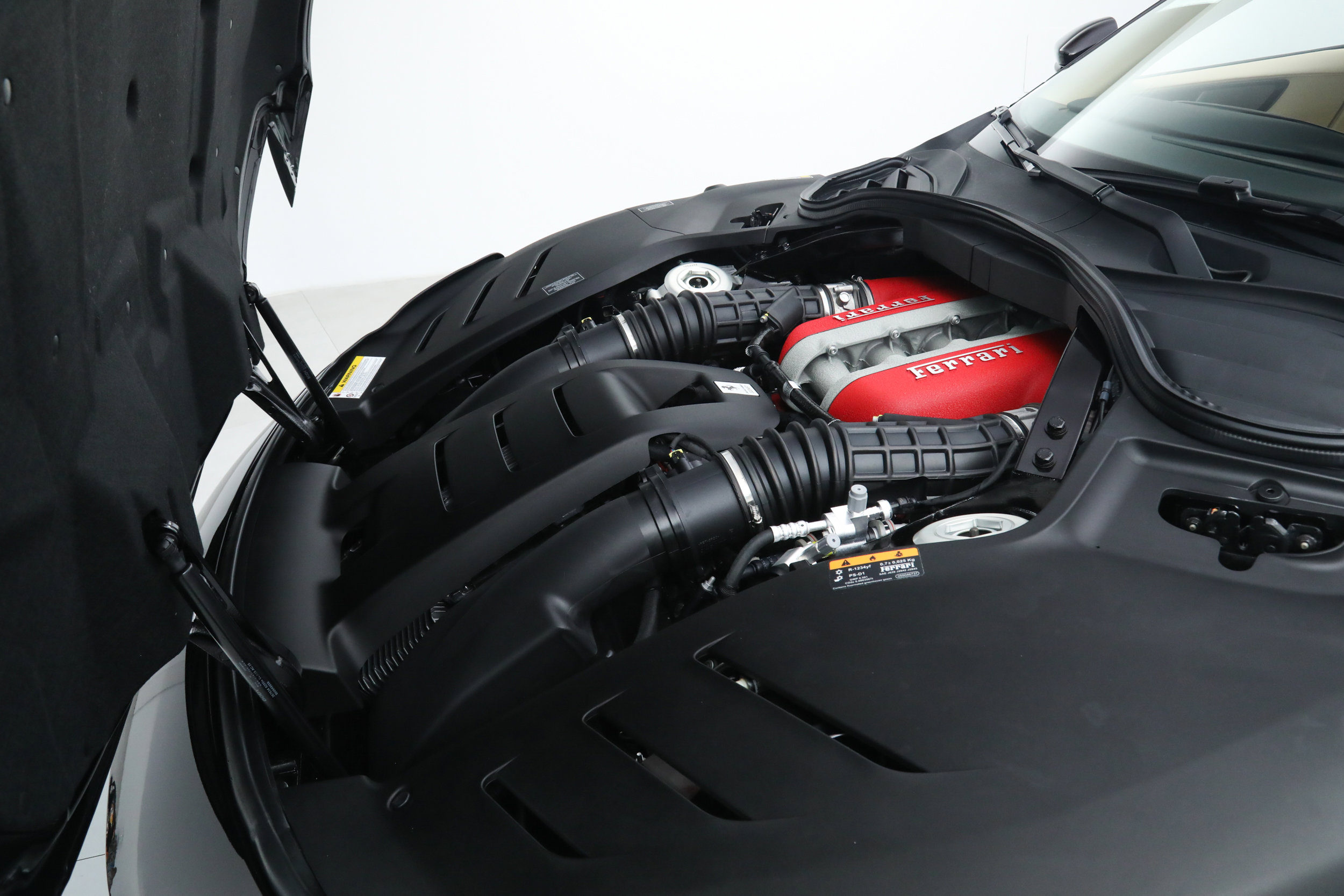 Certified 2025 Ferrari Purosangue AWD/4WD image 37
