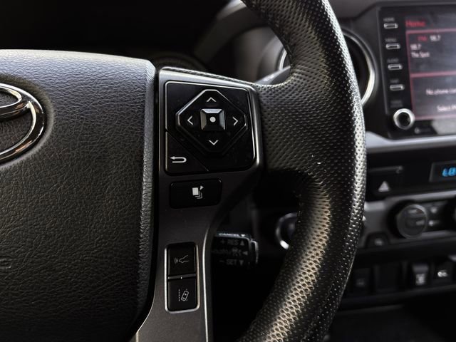 Used 2021 Toyota Tacoma TRD Off-Road image 15