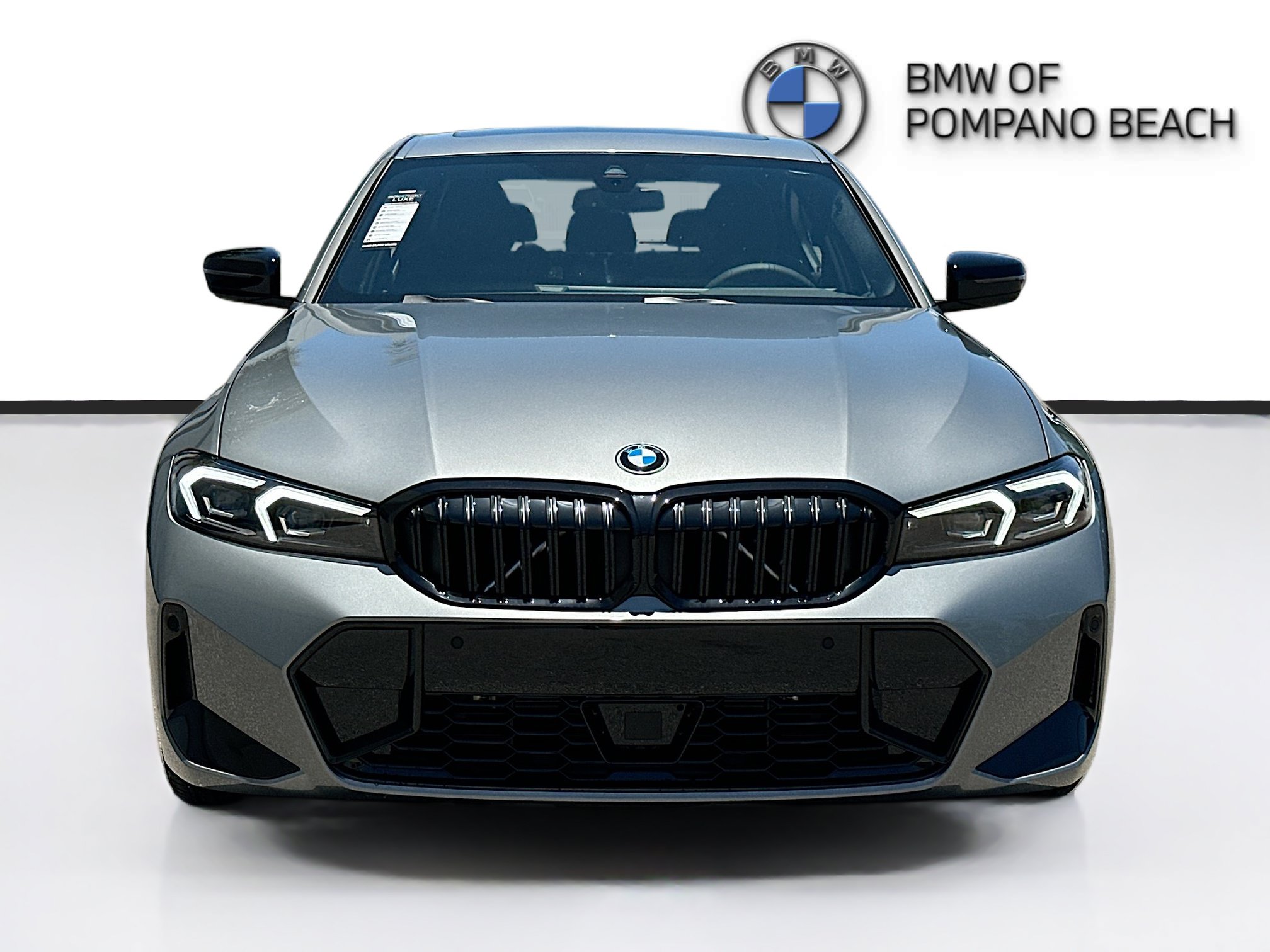 New 2026 BMW 330i Sedan w/ M Sport Package RWD image 2