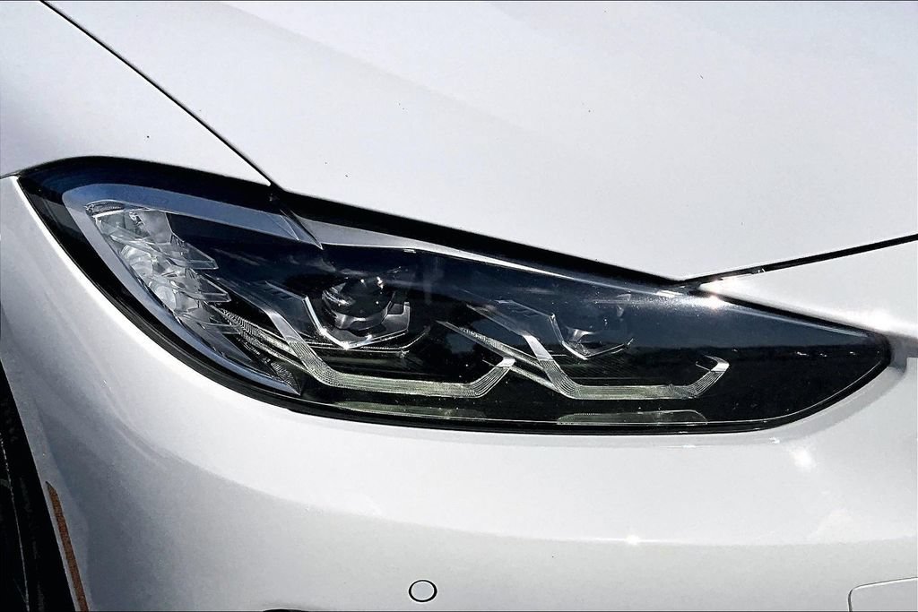 Used 2021 BMW 430i xDrive Coupe w/ Premium Package AWD/4WD image 36