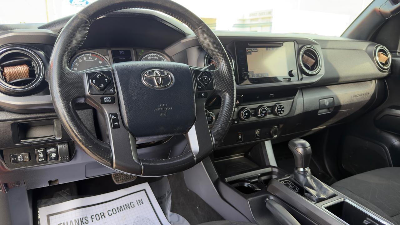 Used 2017 Toyota Tacoma TRD Sport w/ Tow Package (A/T) image 20