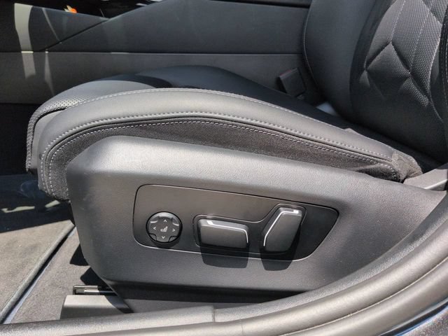 Used 2024 BMW 530i RWD image 23