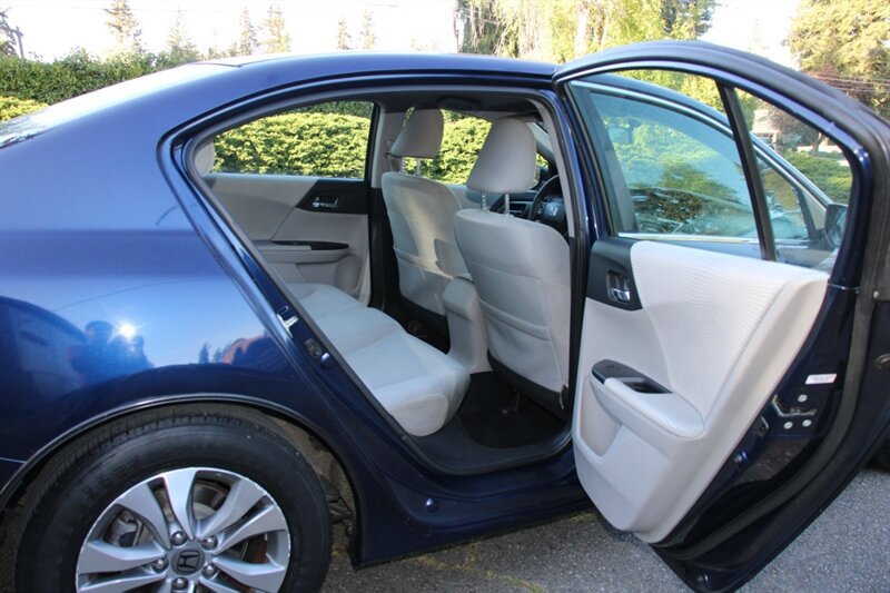 Used 2015 Honda Accord LX image 6