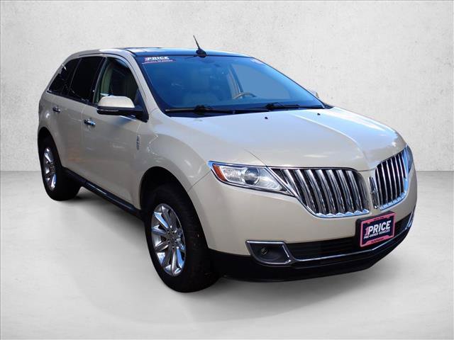 Used 2015 Lincoln MKX AWD w/ Equipment Group 102A image 6
