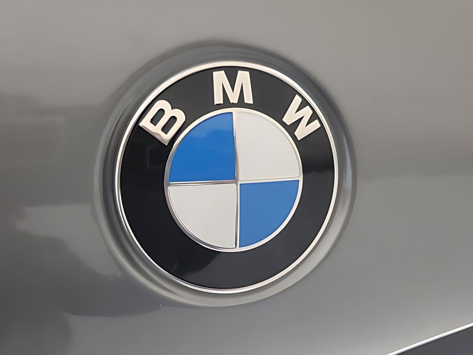Used 2026 BMW X5 sDrive40i w/ M Sport Package RWD image 22