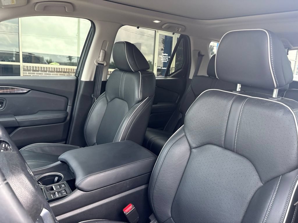 Certified 2023 Honda Pilot Elite image 12