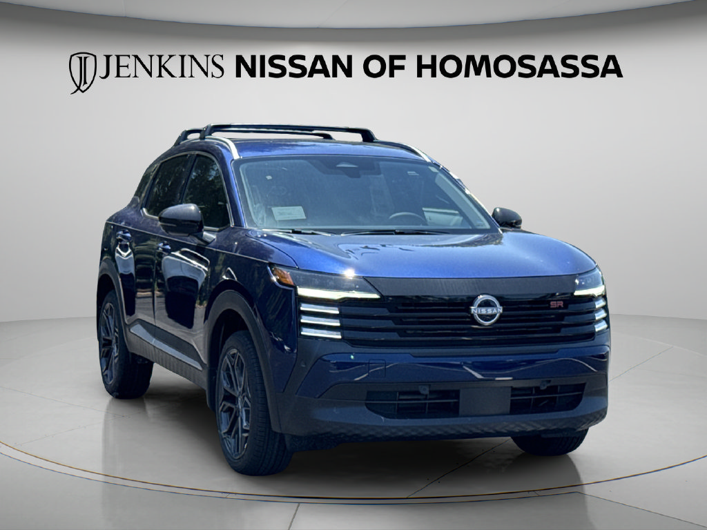 New 2026 Nissan Kicks SR w/ Cold Weather Package FWD image 2