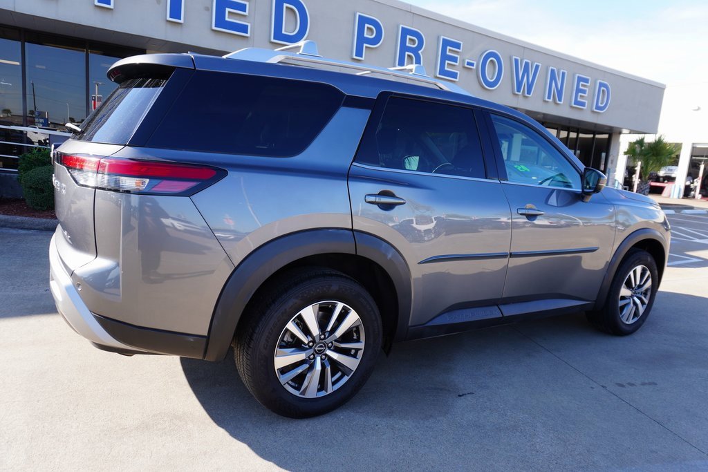 Used 2023 Nissan Pathfinder SL image 6