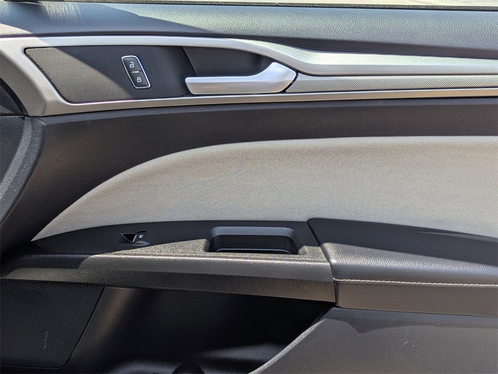 Used 2019 Ford Fusion S image 26
