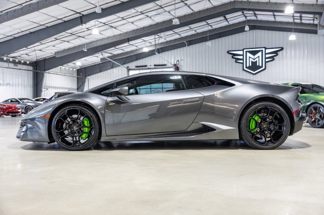 Used 2017 Lamborghini Huracan LP 580-2 image 3