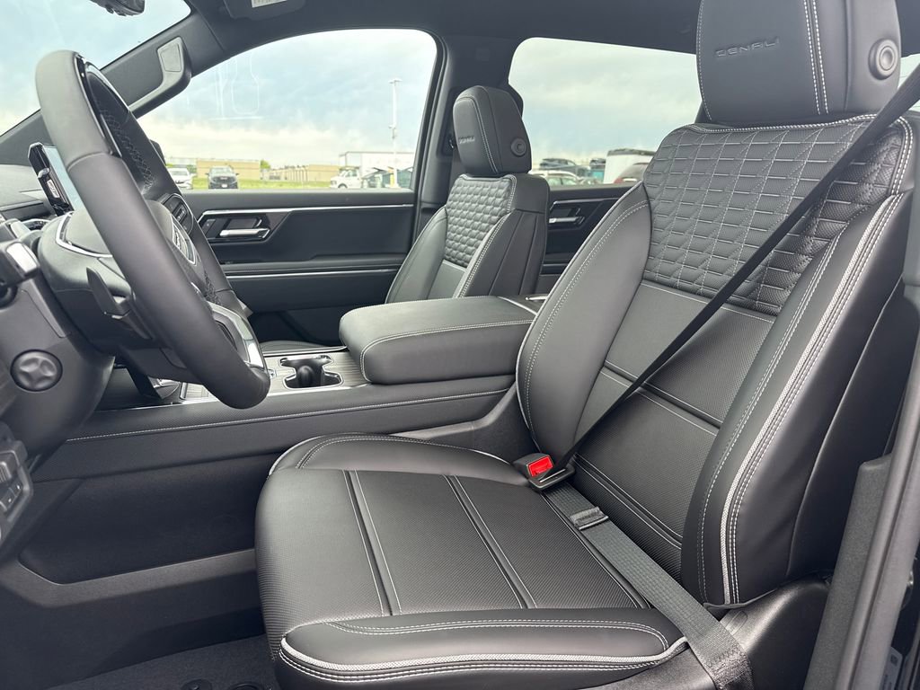 New 2025 GMC Sierra EV Denali image 17