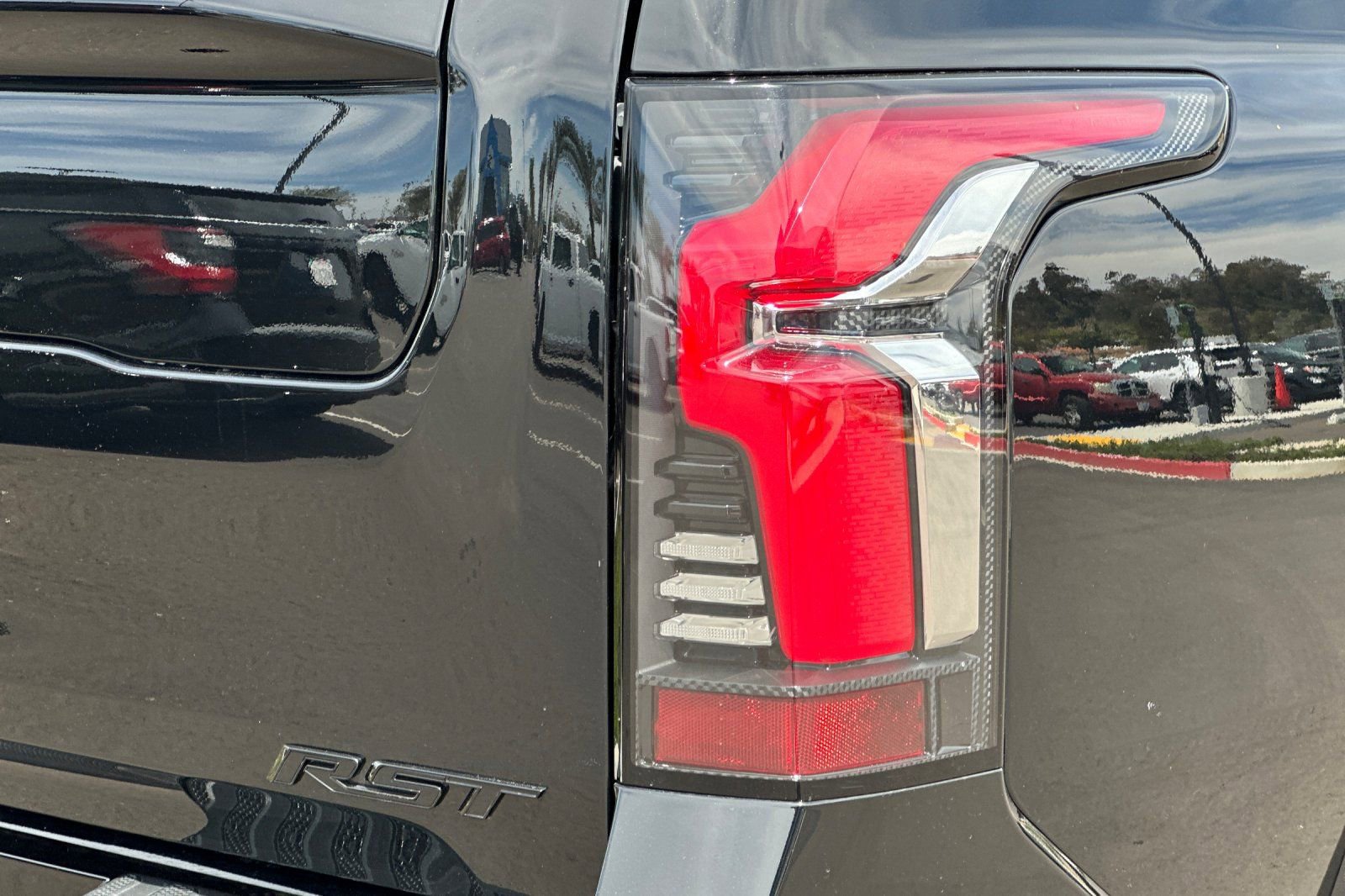 New 2024 Chevrolet Silverado EV RST image 25