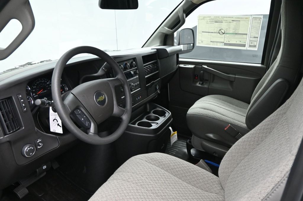 New 2025 Chevrolet Express 2500 w/ Driver Convenience Package RWD image 24
