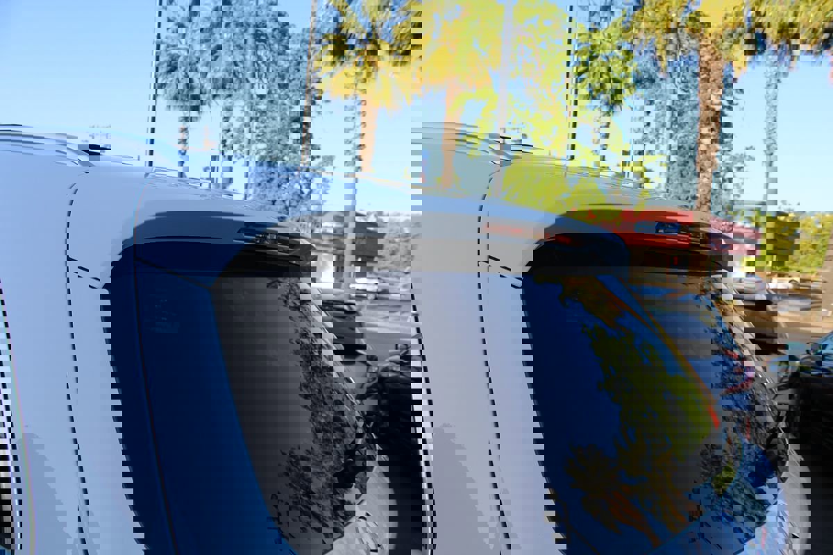 Used 2019 Mercedes-Benz GLC 300 4MATIC image 17