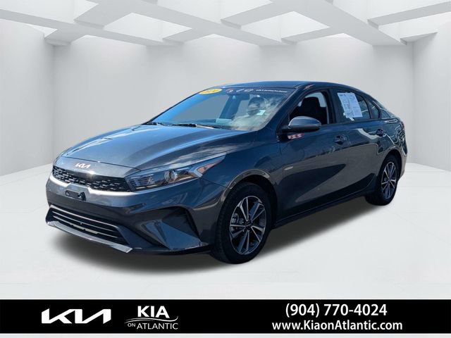 Used 2024 Kia Forte LXS image 7