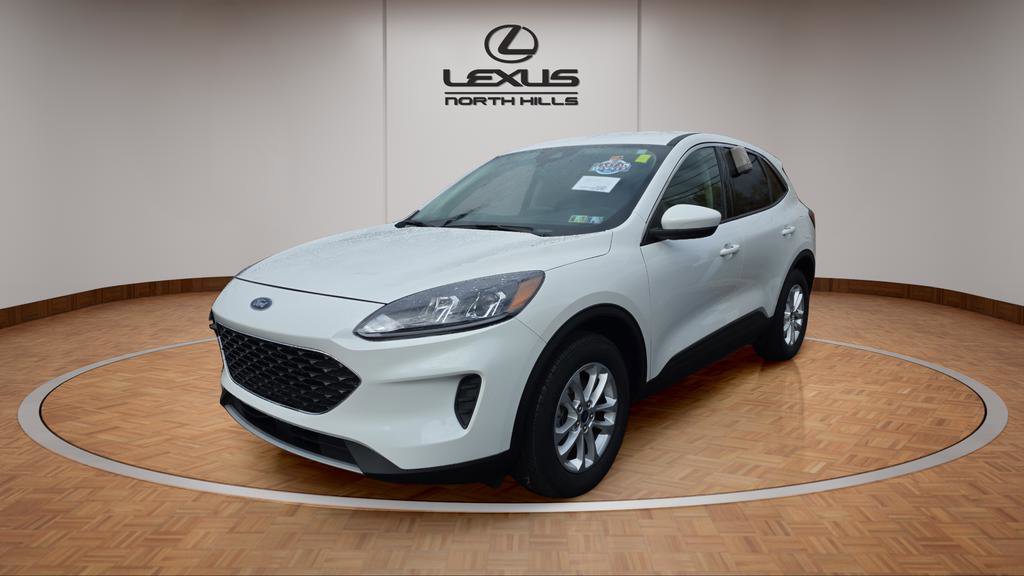 Used 2020 Ford Escape SE