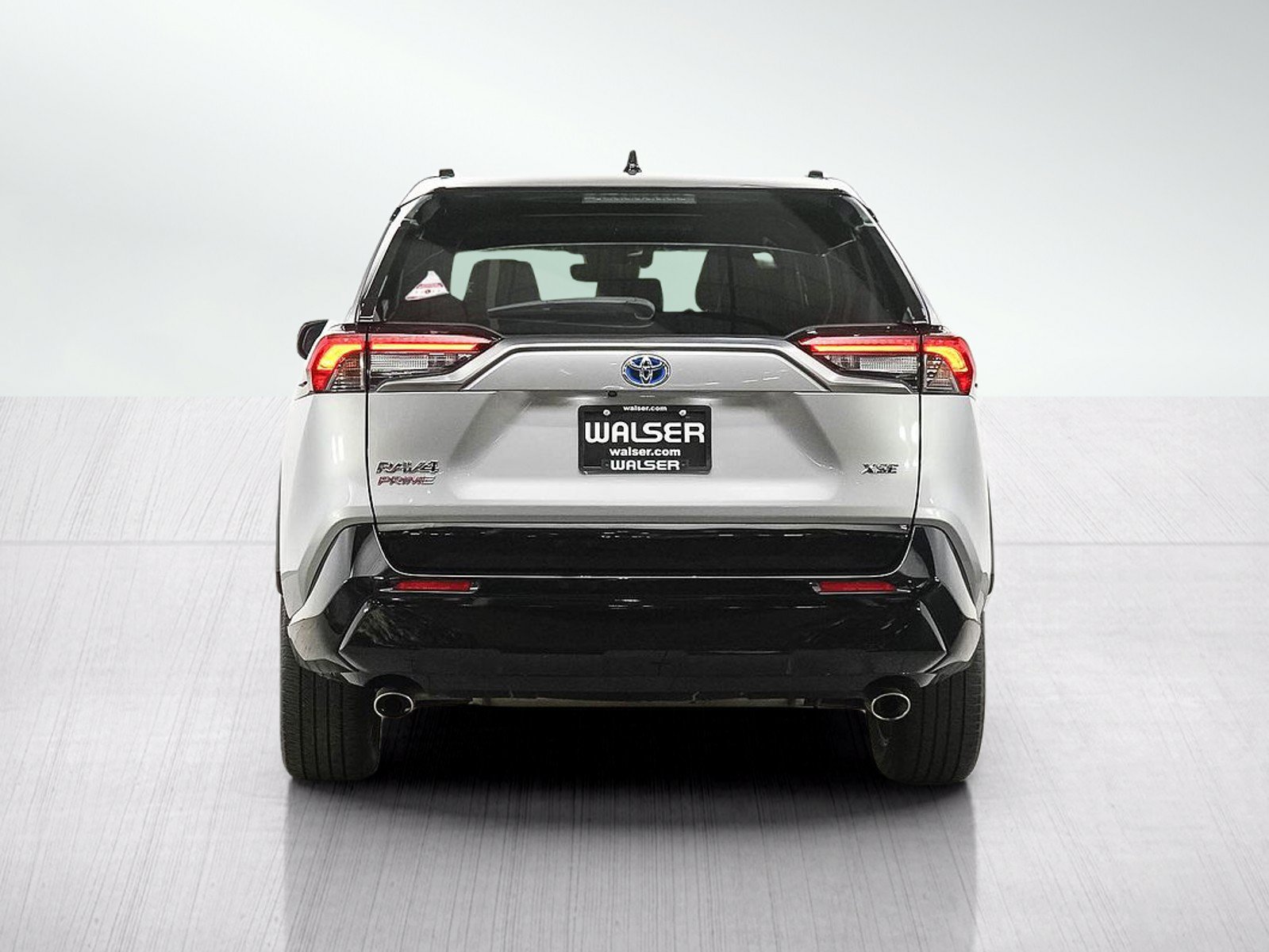 Used 2023 Toyota RAV4 XSE AWD/4WD image 4