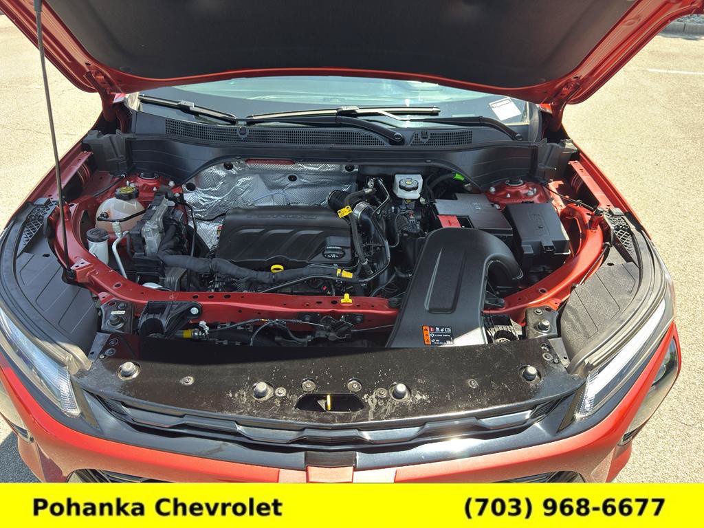 Certified 2024 Chevrolet Trax ACTIV w/ Driver Confidence Package FWD image 31