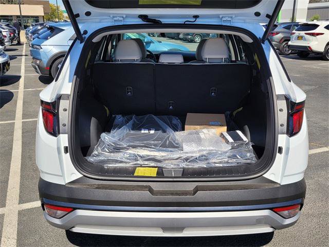 New 2025 Hyundai Tucson SEL image 16