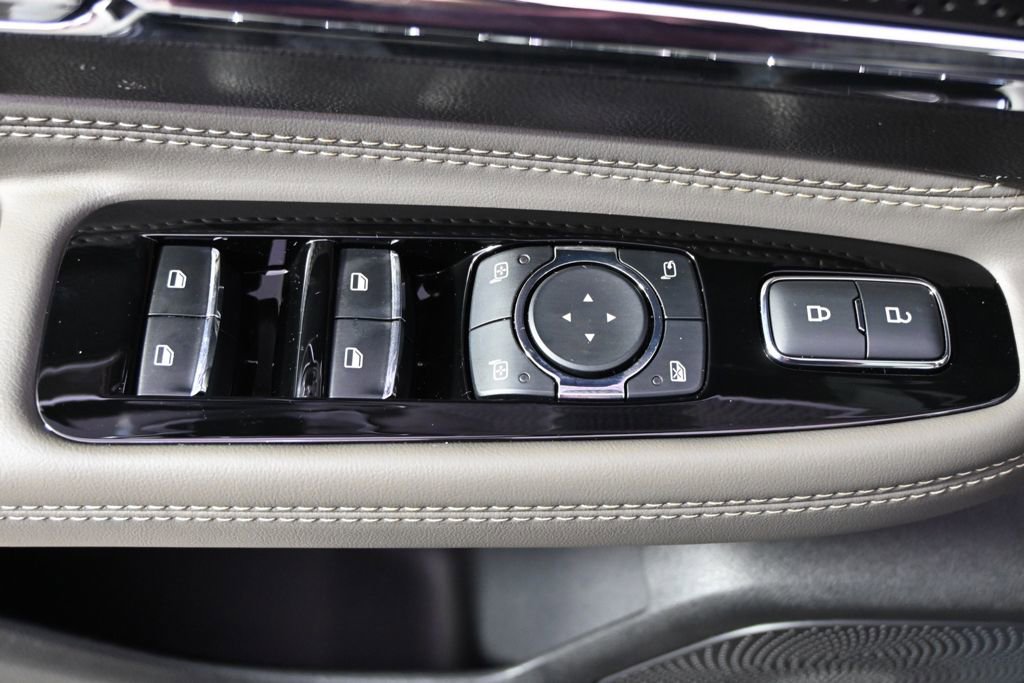 New 2026 Lincoln Corsair Reserve w/ Jet Appearance Package image 23