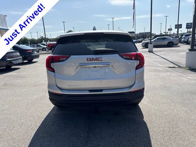 Used 2021 GMC Terrain SLE FWD image 4