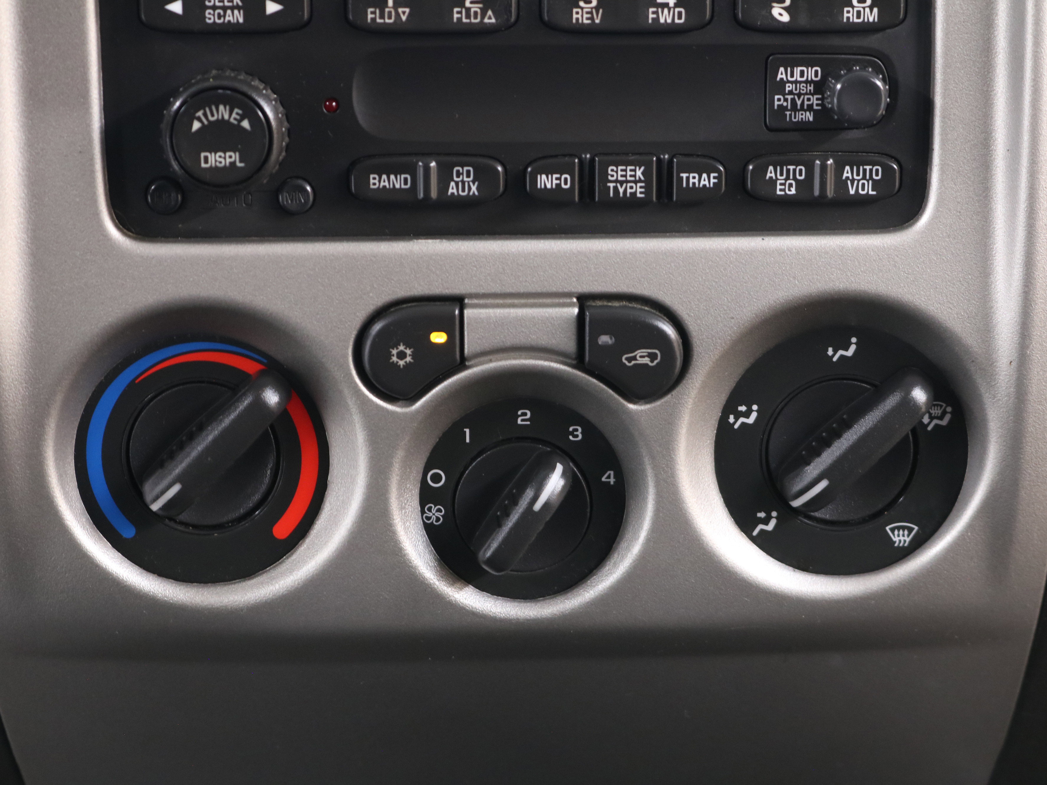 Used 2007 Chevrolet Colorado LT w/ LT Preferred Equipment Group image 13