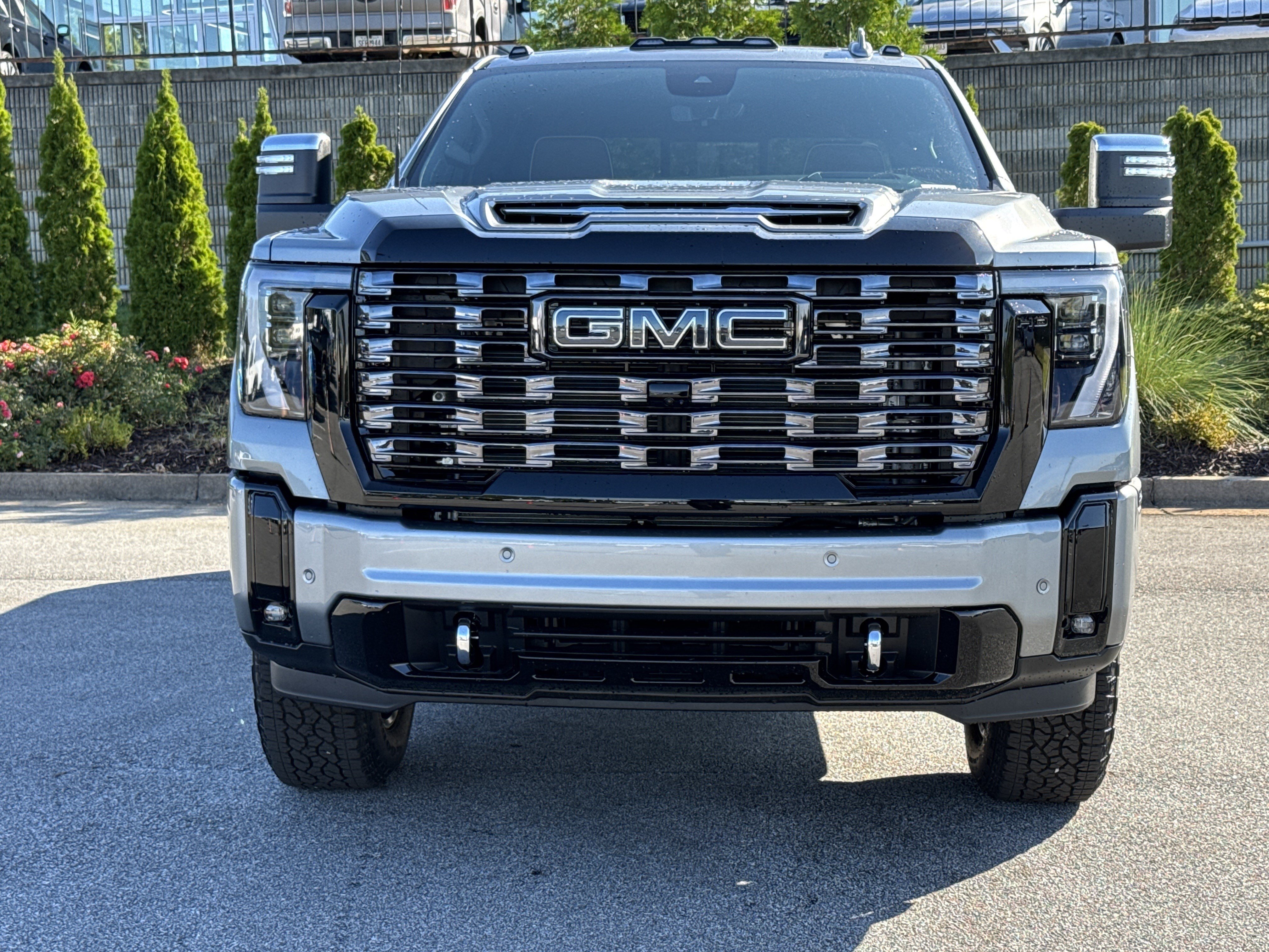 New 2026 GMC Sierra 2500 Denali Ultimate AWD/4WD image 3