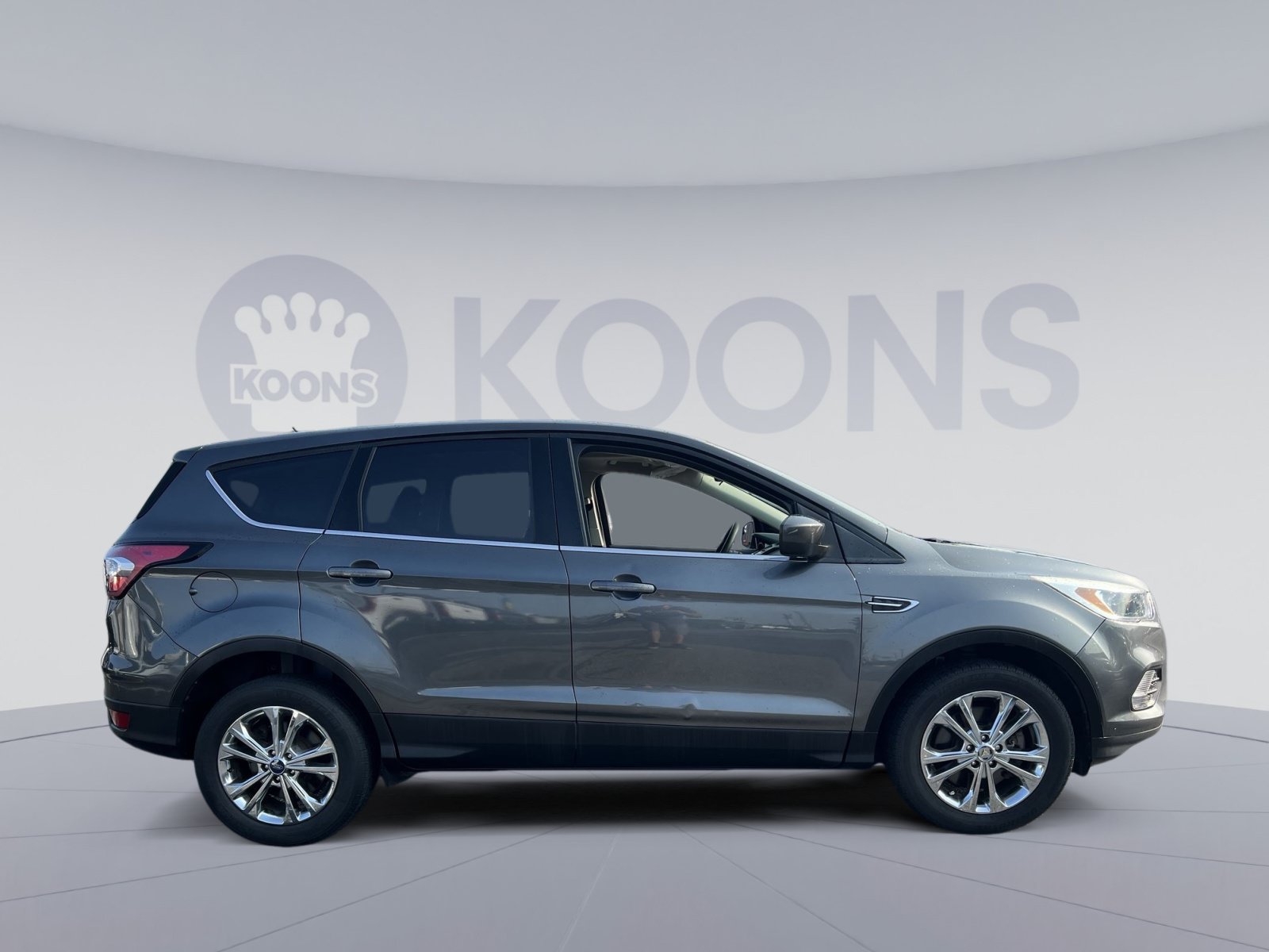 Used 2017 Ford Escape SE AWD/4WD image 17