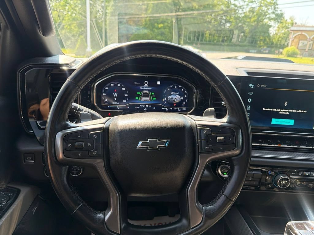 Certified 2022 Chevrolet Silverado 1500 ZR2 w/ Technology Package AWD/4WD image 18