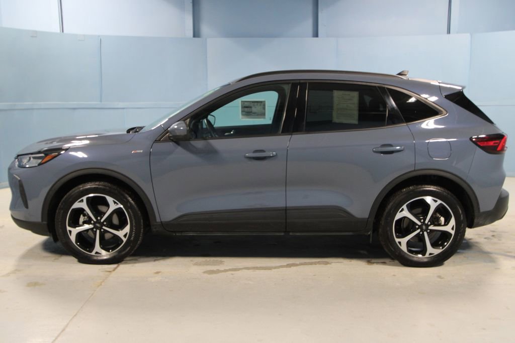 Used 2025 Ford Escape ST-Line Select w/ Tech Pack #1 AWD/4WD image 31