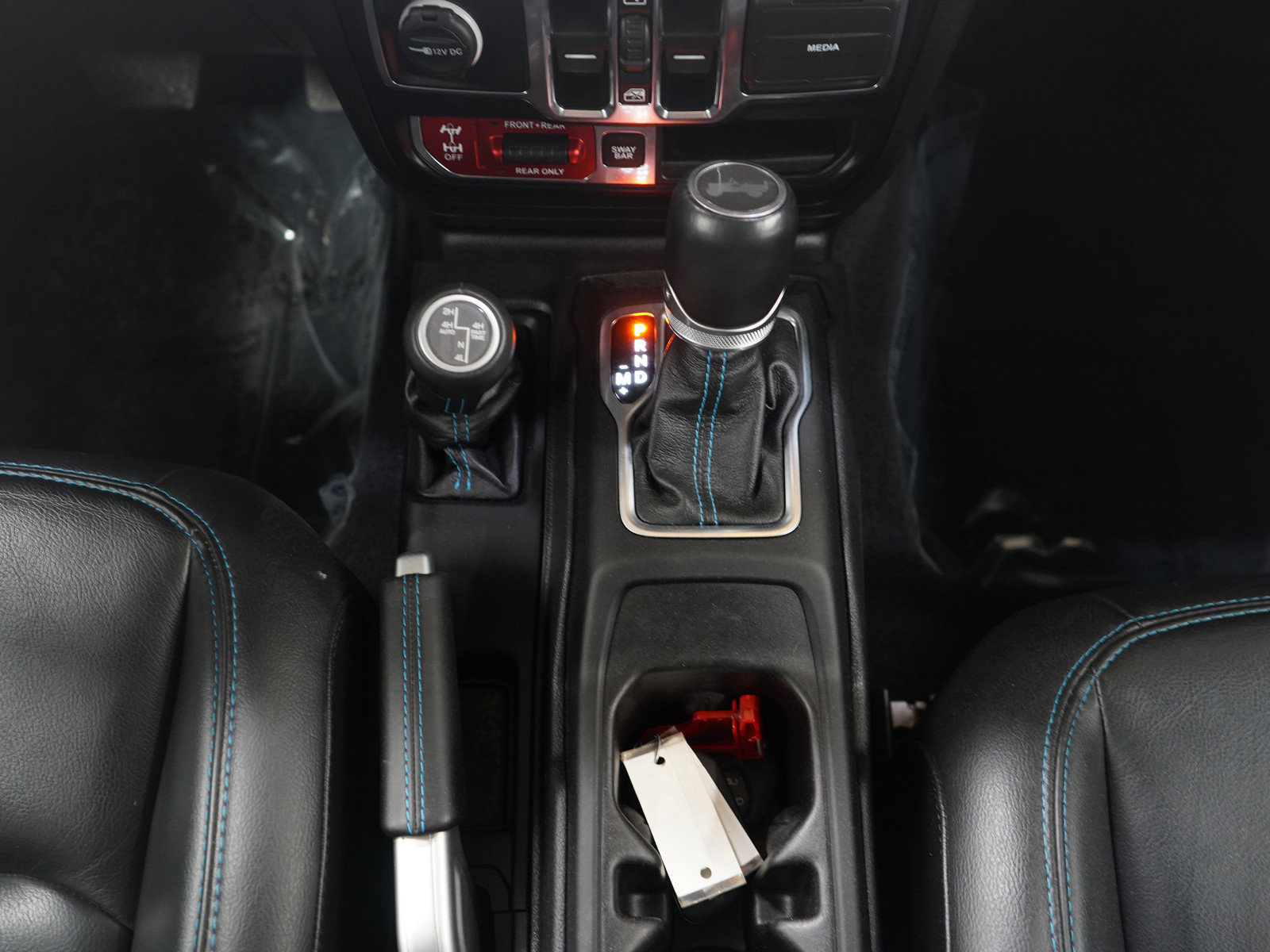 Used 2021 Jeep Wrangler Unlimited Rubicon 4xe w/ Steel Bumper Group image 17