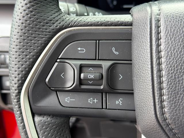 Used 2025 Toyota Tacoma TRD Sport AWD/4WD image 24