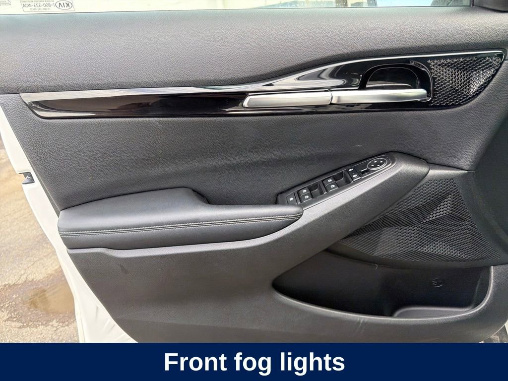 Used 2021 Kia Seltos EX image 12