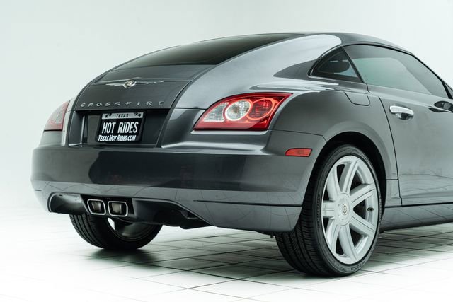 Used 2004 Chrysler Crossfire Limited image 14