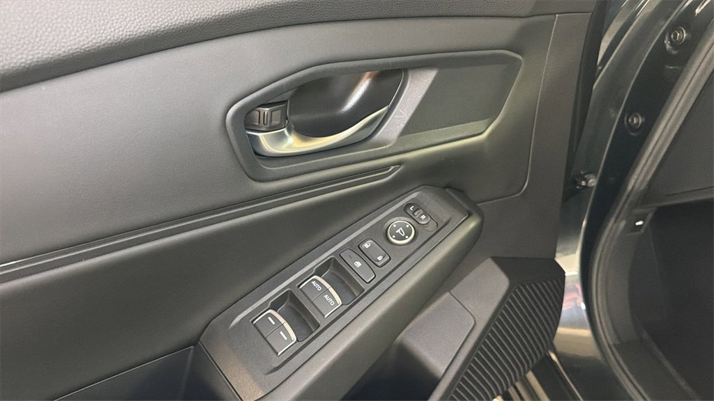 Used 2024 Honda Accord EX image 22