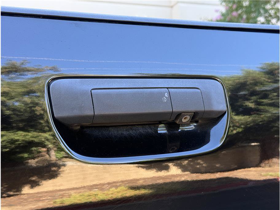 Used 2014 Toyota Tacoma PreRunner w/ SR5 Package RWD image 18