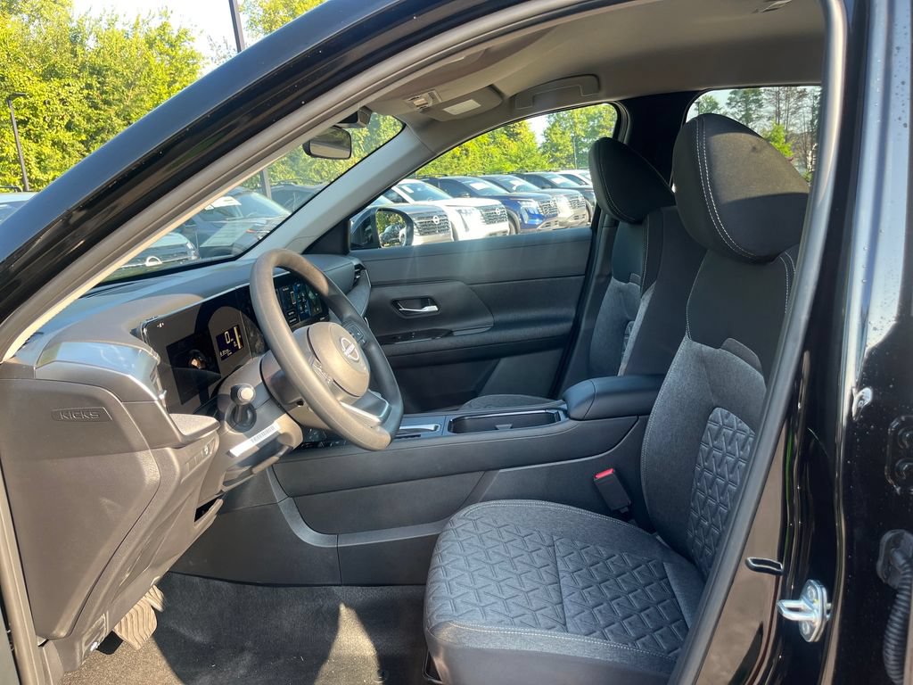 New 2027 Nissan Kicks SV FWD image 11