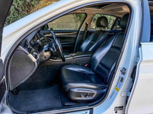 Used 2016 BMW 535d Sedan image 8