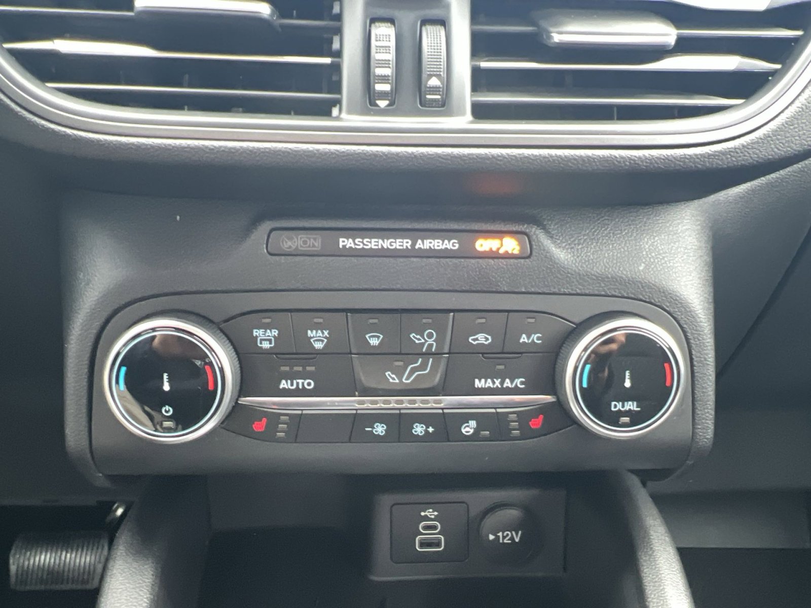 New 2026 Ford Escape Active w/ Cold Weather Package image 20