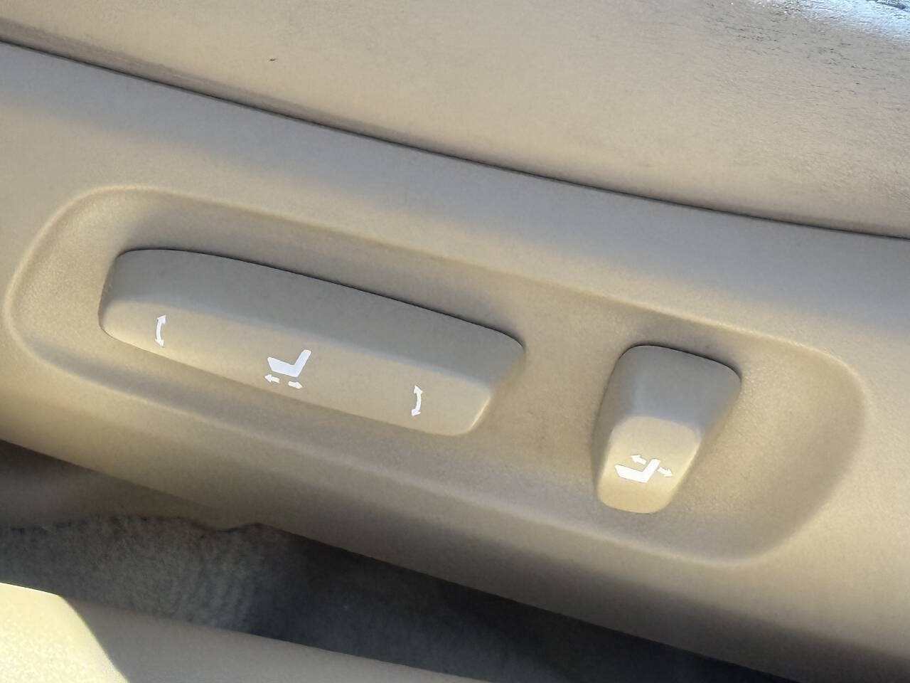 Used 2007 Lexus ES 350 w/ Premium Pkg FWD image 11