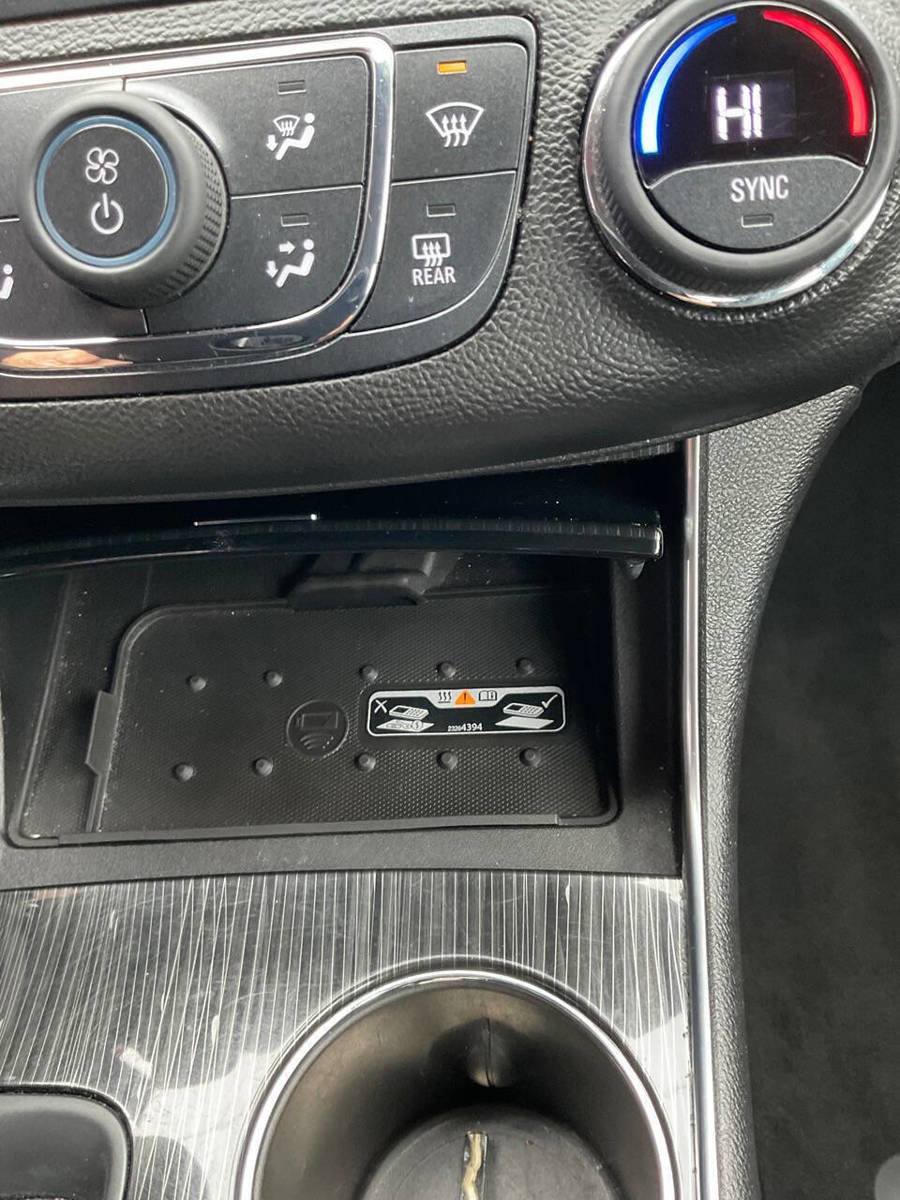 Used 2017 Chevrolet Impala Premier w/ Enhanced Convenience Package image 15