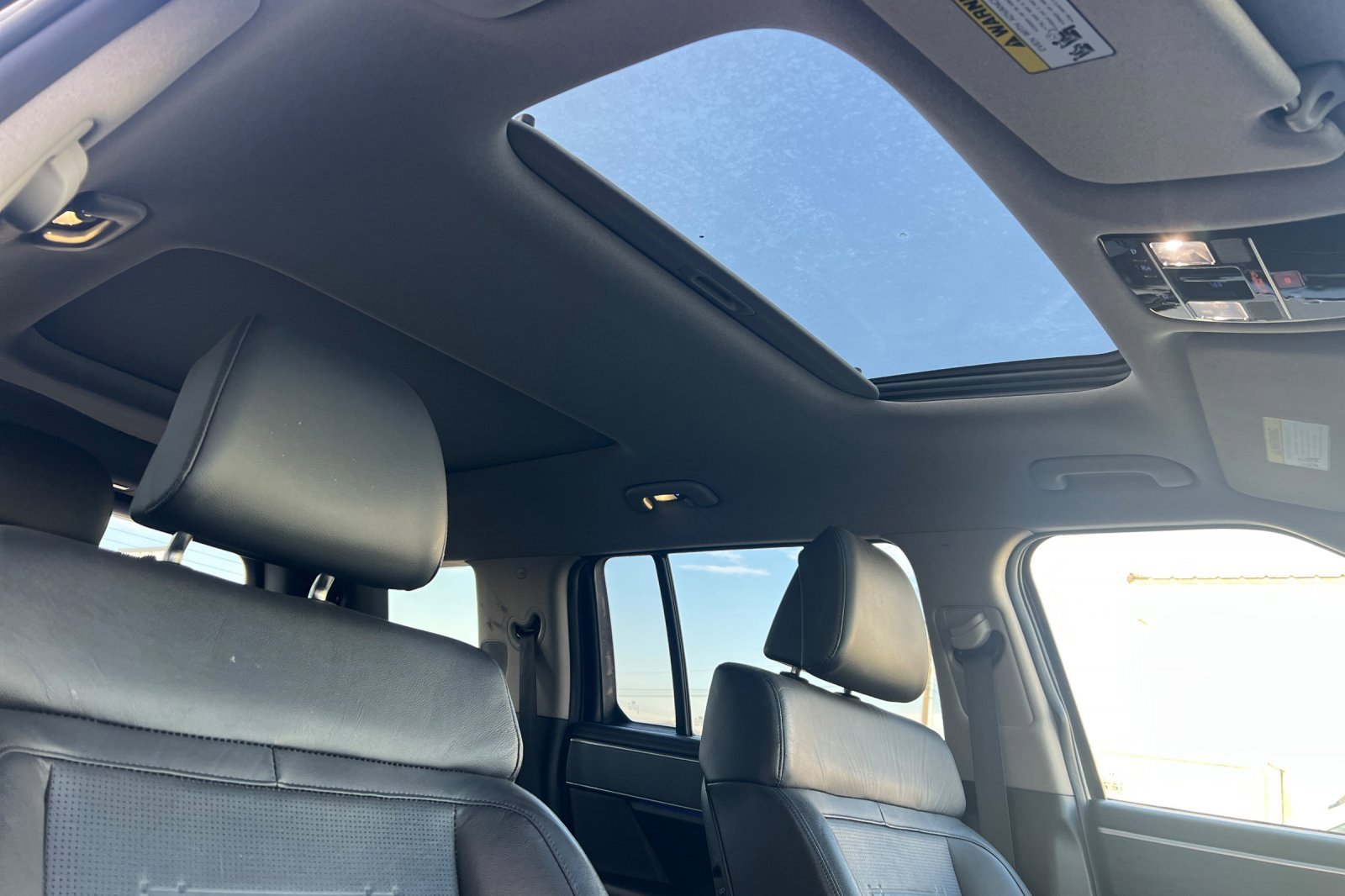 Used 2024 Hyundai Santa Fe Limited image 20