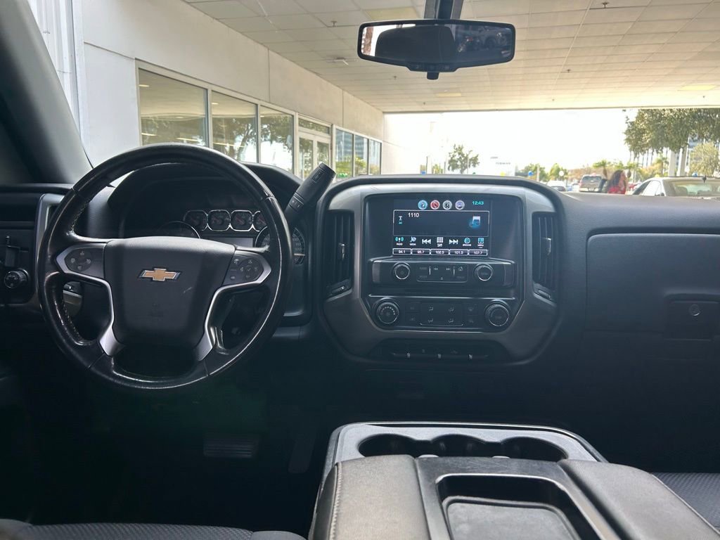 Used 2018 Chevrolet Silverado 1500 LT image 40