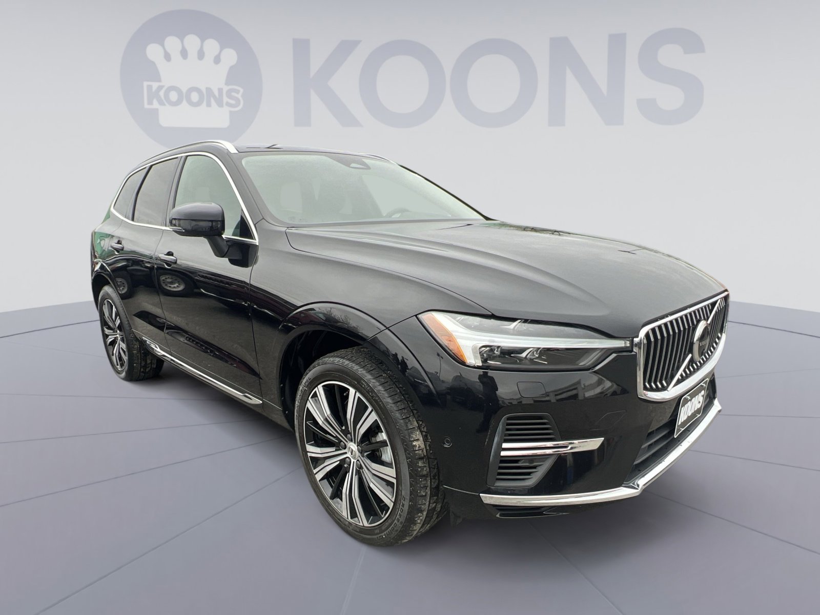 Used 2023 Volvo XC60 T8 Plus w/ Protection Package Premier image 10
