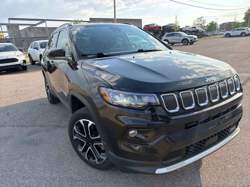 Used 2022 Jeep Compass Limited AWD/4WD image 5